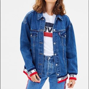 baggy sport tape trucker levi's